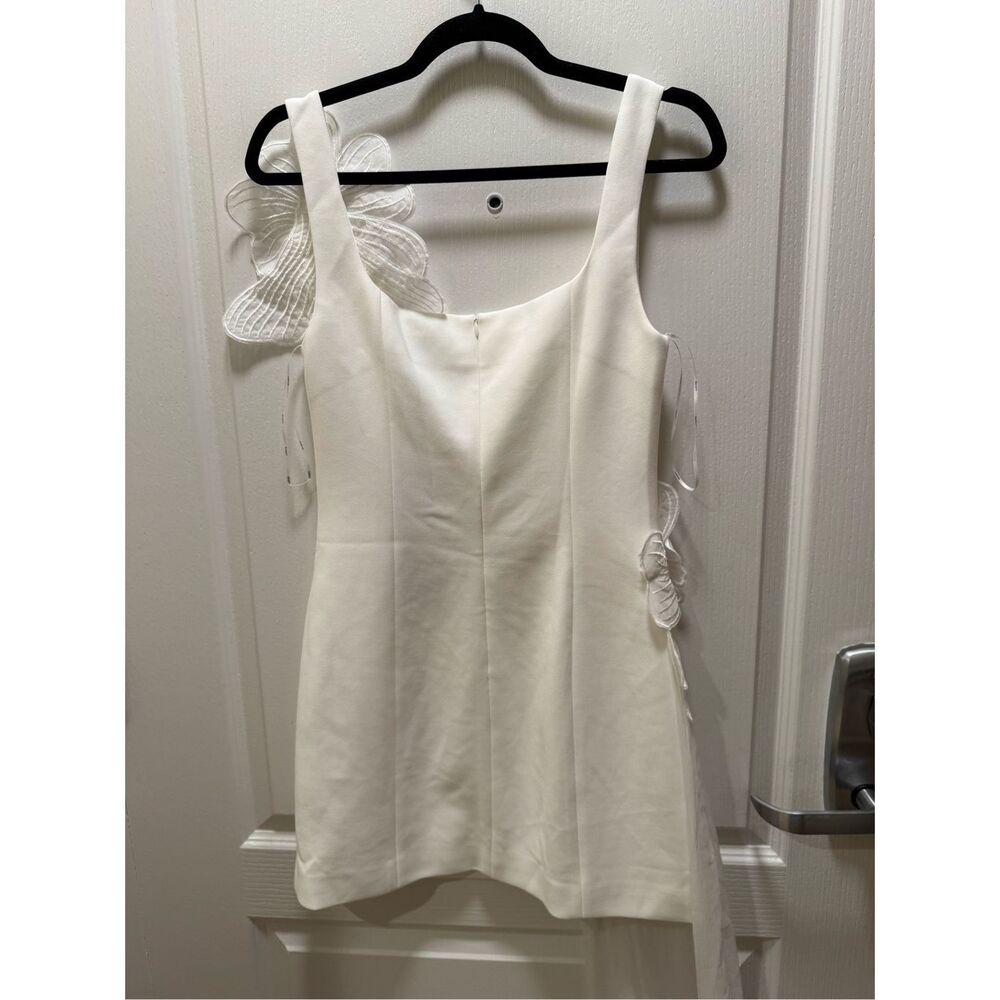 ELLIATT Janelle Party Mini Dress In White Bachelorette Bridal Wedding size M NWT - Picture 9 of 11